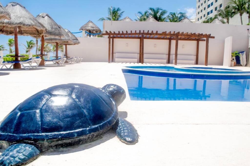 Ocean View Apartment, Best Beach Area, 3 Bedrooms Cancún Exteriör bild