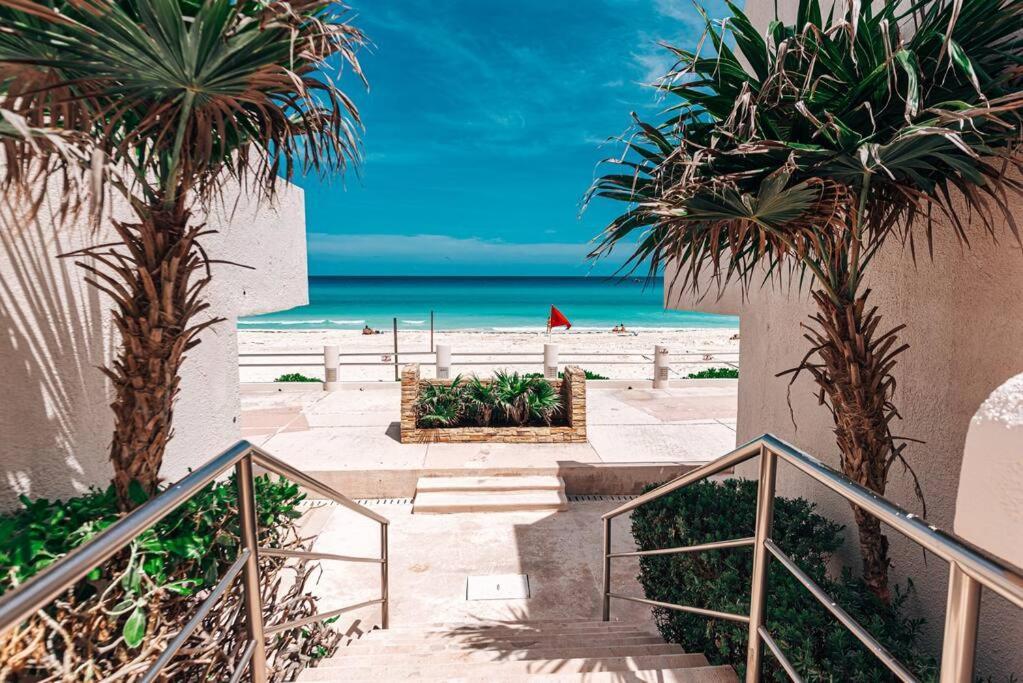 Ocean View Apartment, Best Beach Area, 3 Bedrooms Cancún Exteriör bild