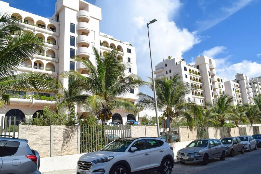 Ocean View Apartment, Best Beach Area, 3 Bedrooms Cancún Exteriör bild
